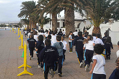 CARRERA SOLIDARIA EN PLAYA HONDA