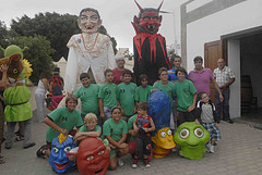 GIGANTES Y CABEZUDOS TOMARON LAS CALLES DE SAN BARTOLOMÉ